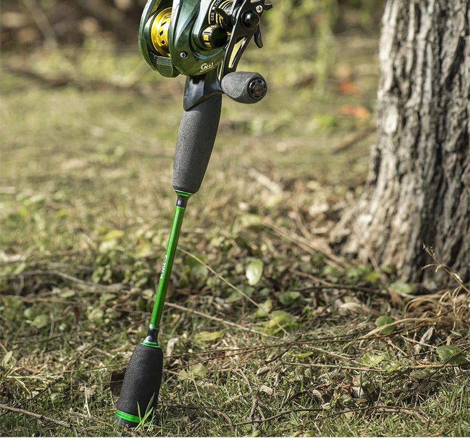 Ultra Smooth Baitcasting Fishing Reel – High Speed 7.2:1 Gear Ratio Reel for Bass Fishing