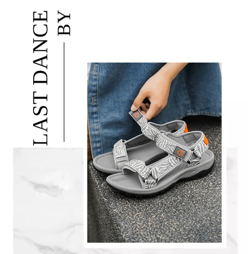 Men's Hiking Sandals Lightweight Breathable Travel Shoes