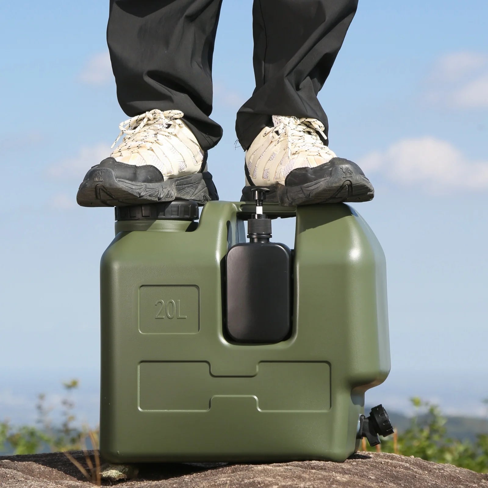 15/20L Water Bucket Large Capacity Portable Camp Water Bag with Detachable Faucet No Leakage for Camping Fishing Picnic Hiking